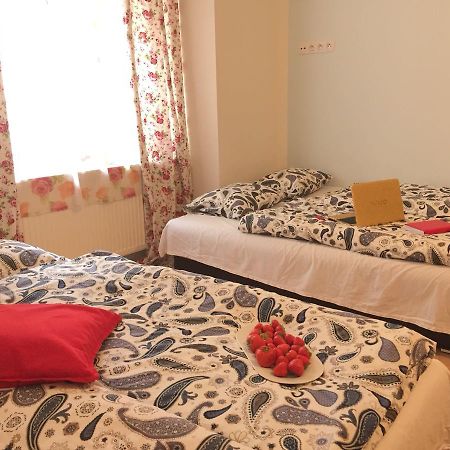 Condo In Vinohrady Πράγα Εξωτερικό φωτογραφία
