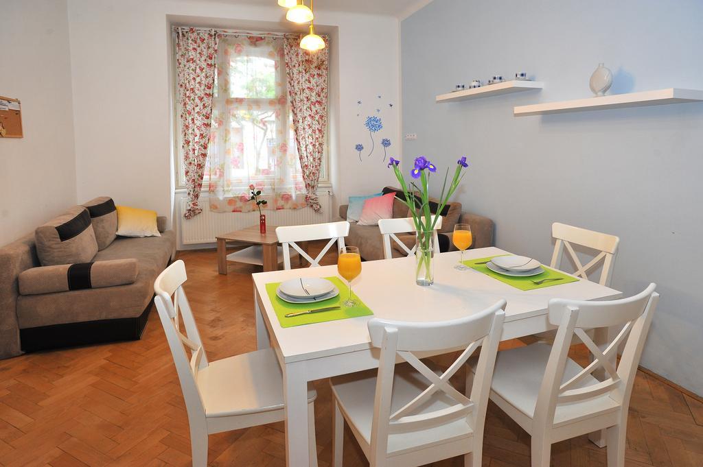 Condo In Vinohrady Πράγα Εξωτερικό φωτογραφία