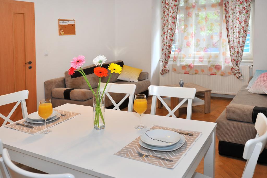 Condo In Vinohrady Πράγα Εξωτερικό φωτογραφία