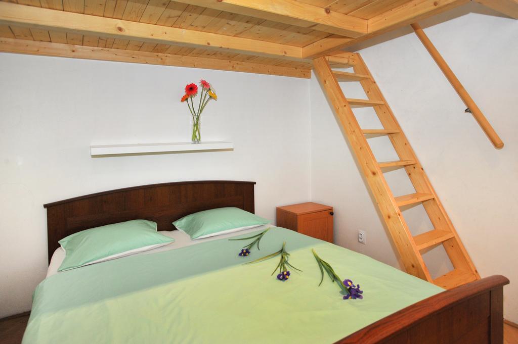 Condo In Vinohrady Πράγα Εξωτερικό φωτογραφία