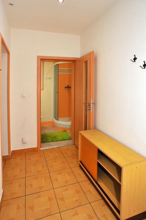 Condo In Vinohrady Πράγα Εξωτερικό φωτογραφία